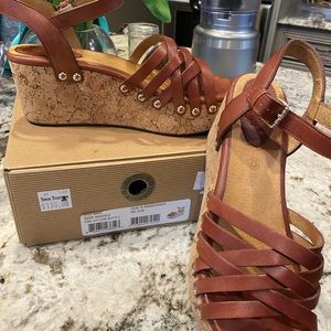 Ladies Bussola sandals